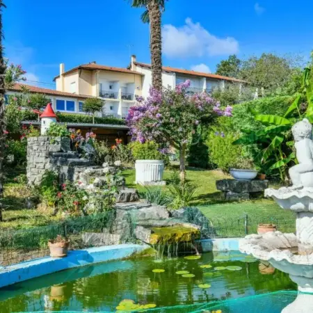 Logis Hôtel & Restaurant Aux Tauzins