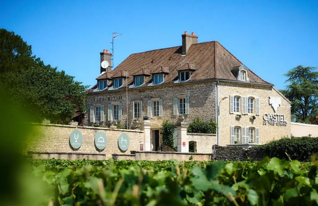 Castel de Très Girard – Hotel & Restaurant – Teritoria
