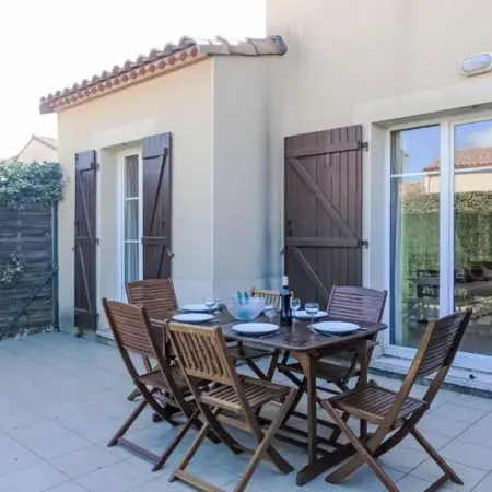 Holiday Home Les Grandes Bleues 3-1 by Interhome