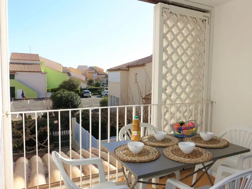 Apartment Les Balcons de la Méditerranée-16 by Interhome
