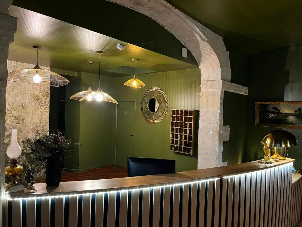 Hôtel Abalone – Centre Gare