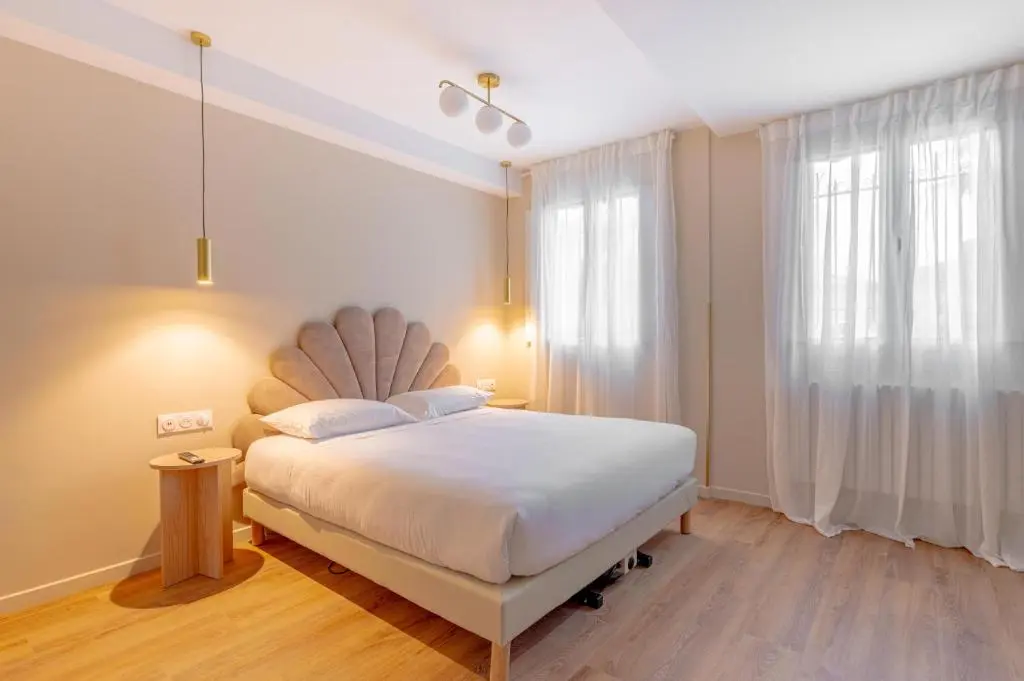 Grand Hotel Sénia – Paris Orly Airport