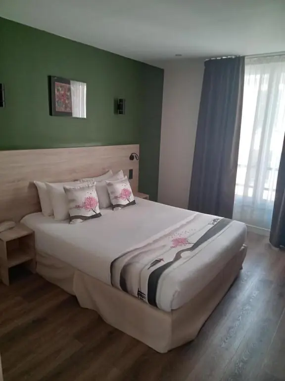 Hotel Modern Est