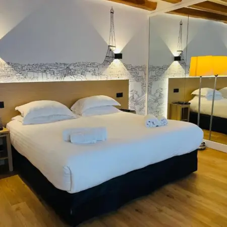 Lion d&rsquo;Or Paris Suites