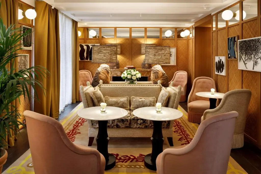 Le Belgrand Hotel Paris Champs Elysees, Tapestry By Hilton
