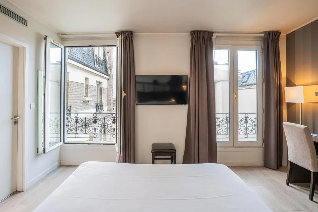Hotel de Flore – Montmartre