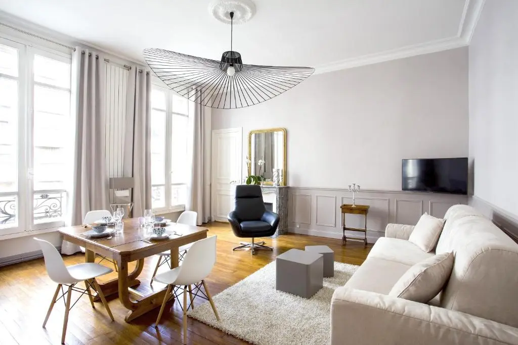 Habitat Parisien – 1BR-1BA – Galeries Lafayette