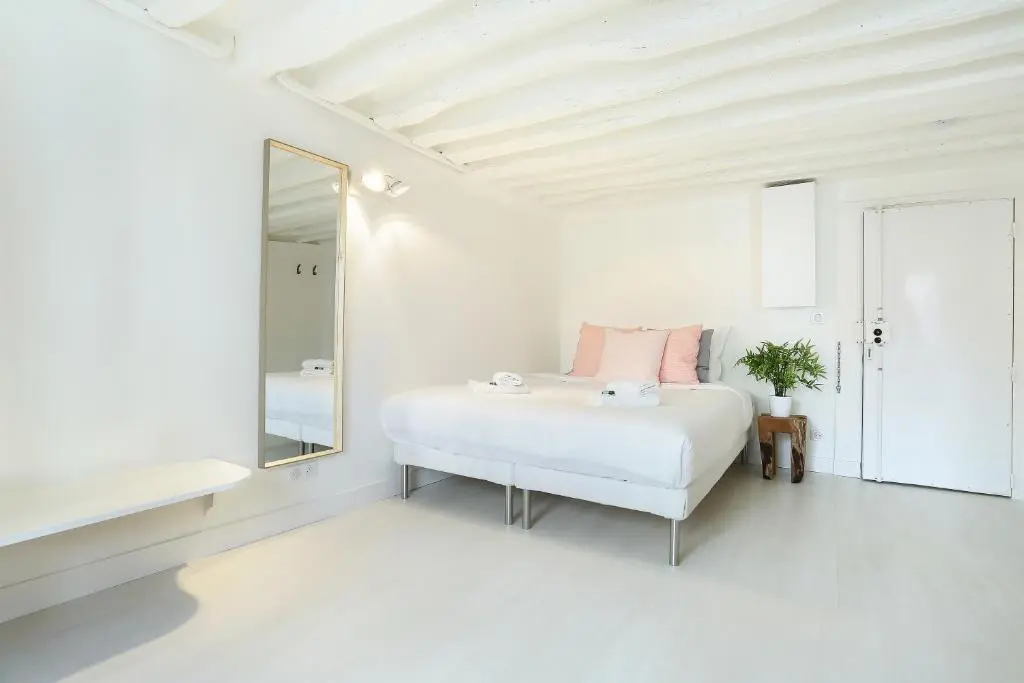 Rent a Room – Studio Bonne Nouvelle