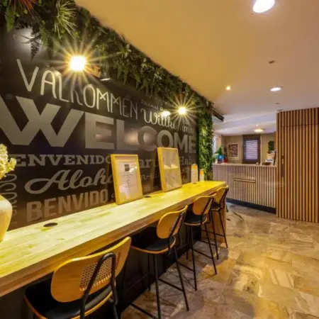 Ostal Pau Universite – Sure Hotel Collection by Best Western