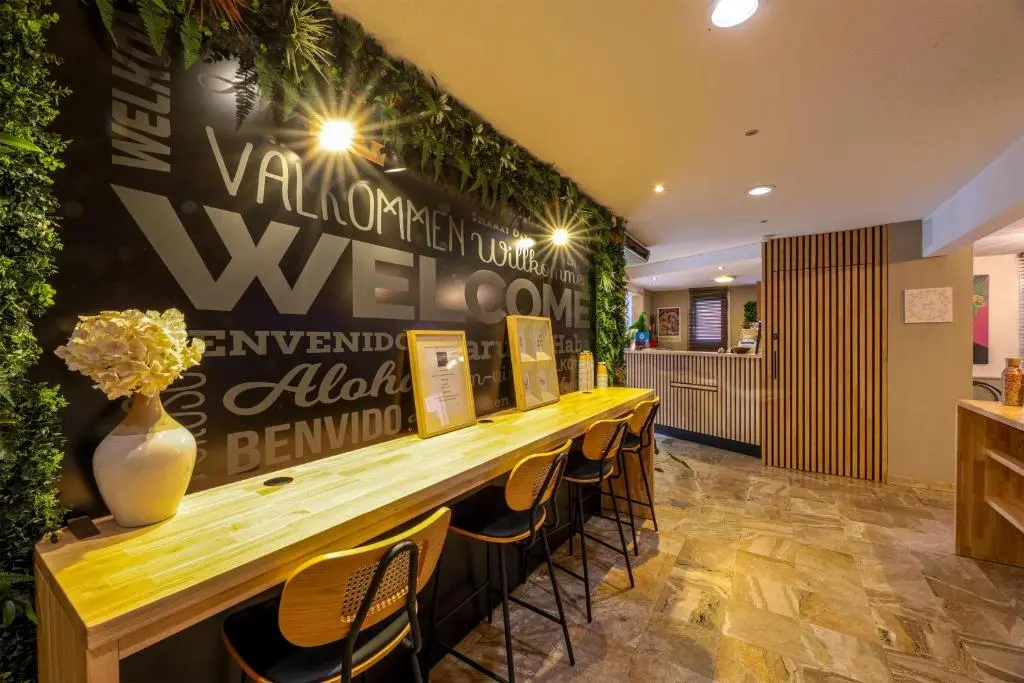 Ostal Pau Universite – Sure Hotel Collection by Best Western