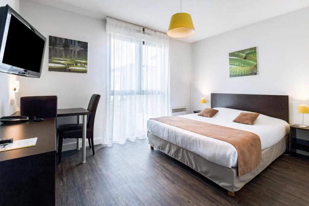 All Suites Appart Hôtel – Pau – Zénith