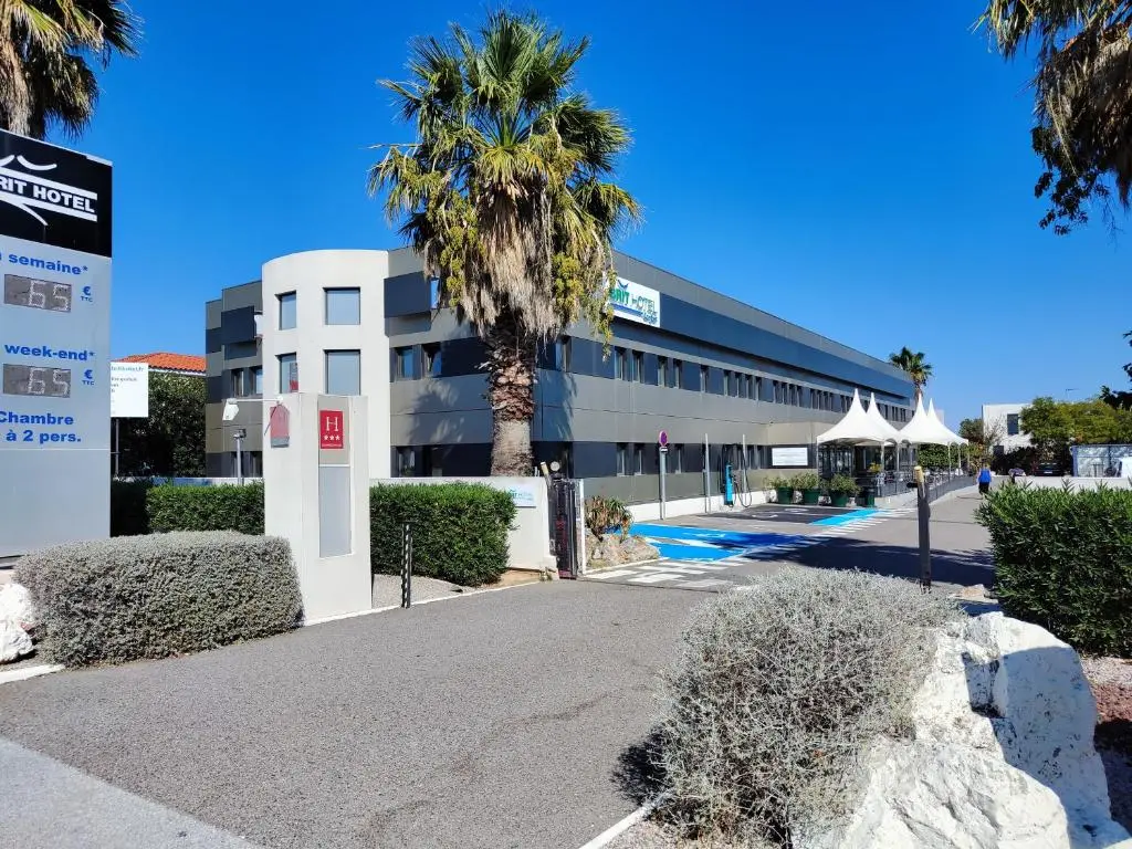 Brit Hotel Porte d’Espagne