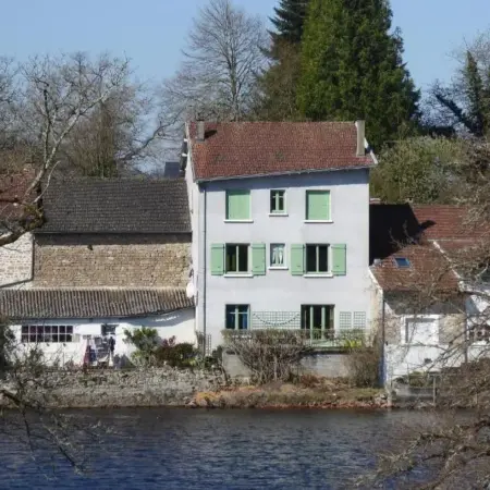 Chambres d&rsquo;Hôtes L&rsquo;Hirondelle du Lac