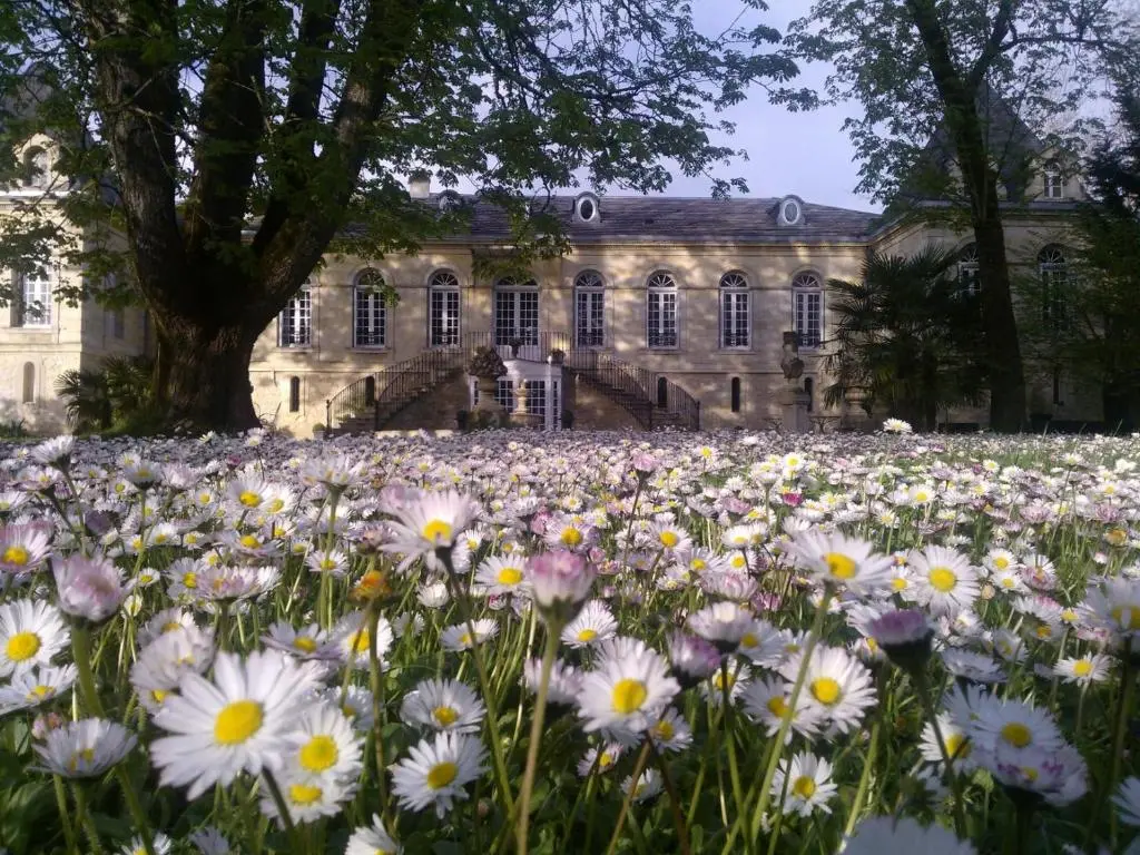 Chambres d’Hotes La Chartreuse des Eyres