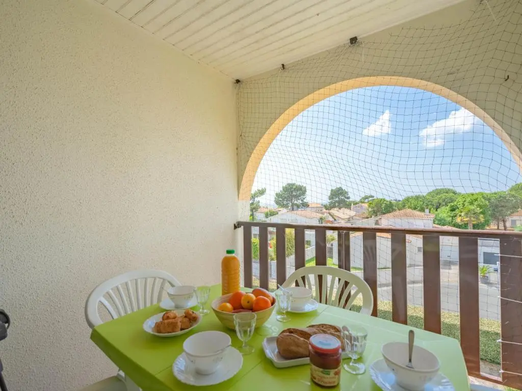 Apartment Les Balcons de l’Atlantique-11 by Interhome