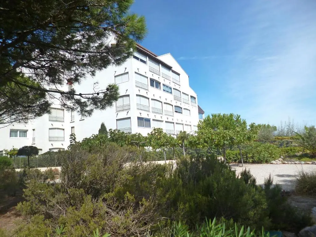 Apartment Les Cyclades-2 by Interhome