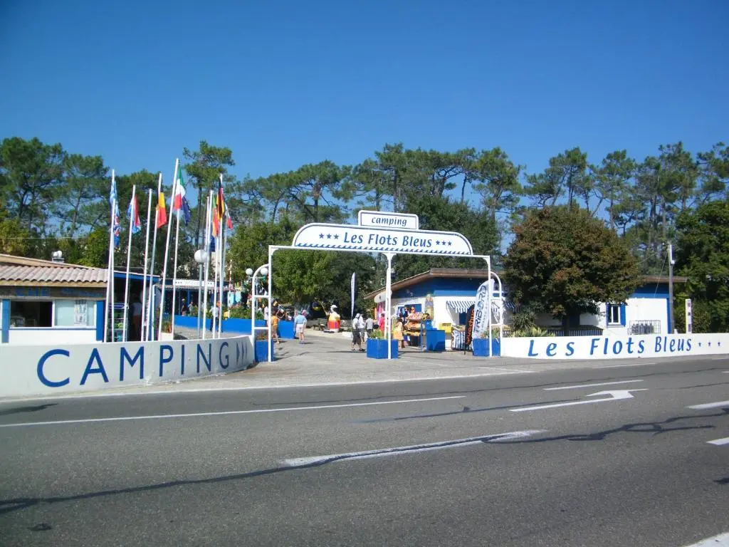 Camping de la Dune « Les Flots Bleus »