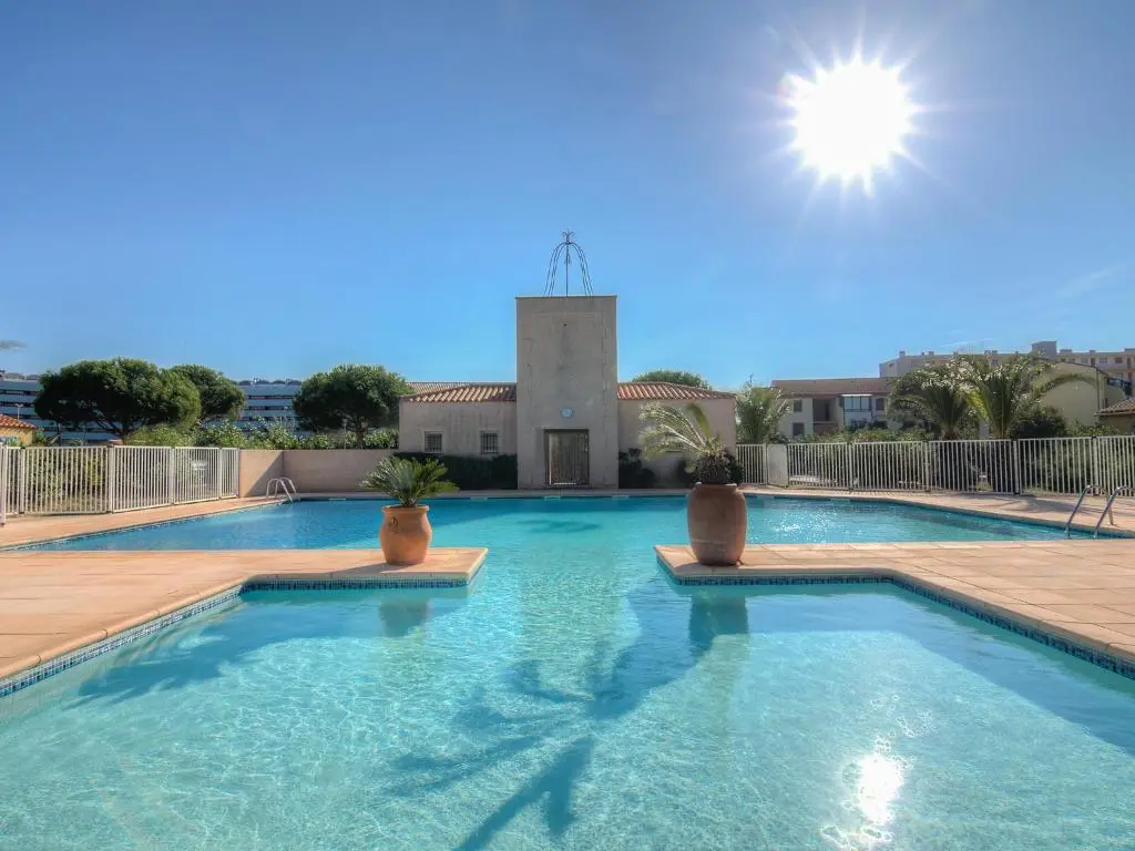 Holiday Home Les Marines du Roussillon-2 by Interhome