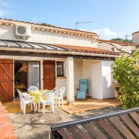 Holiday Home Les Lauriers Roses by Interhome