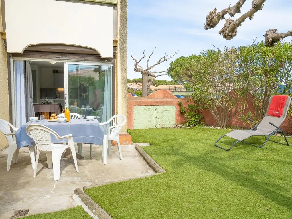 Apartment Les Mas de La Mer-1 by Interhome