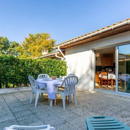 Holiday Home L&rsquo;Orée des Bois by Interhome