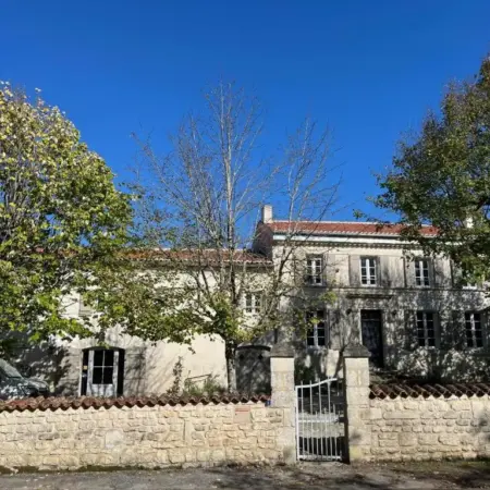 Chambres d&rsquo;Hôtes – Les Bujours