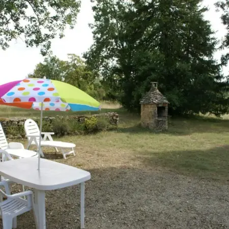 Quaint Home in Berbiguières, Valley of the Castles at 15min