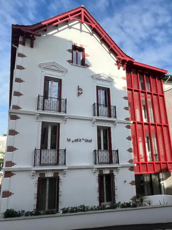 Le Petit Hôtel