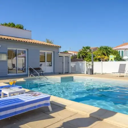 Locations de Vacances Le Clos Rhea