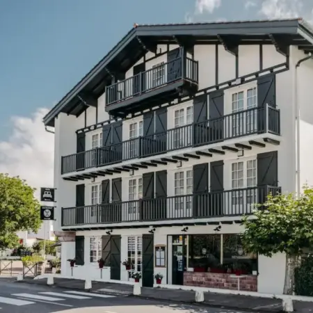 Hotel Trinquet
