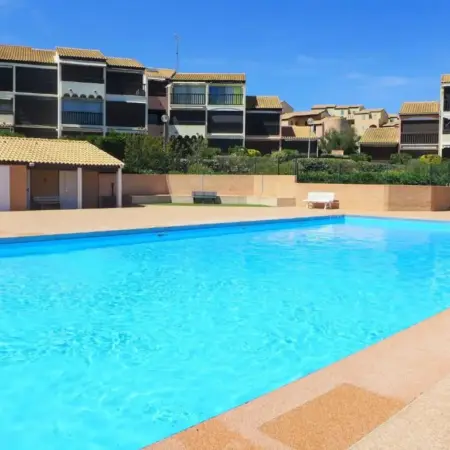 Apartment Les Eaux Vives 1 & 2-5 by Interhome