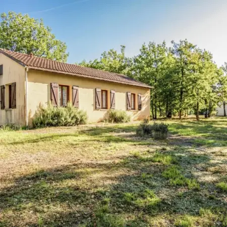Holiday home with swimming pool