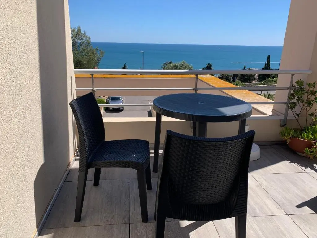 Sète – vue mer imprenable, piscine, calme