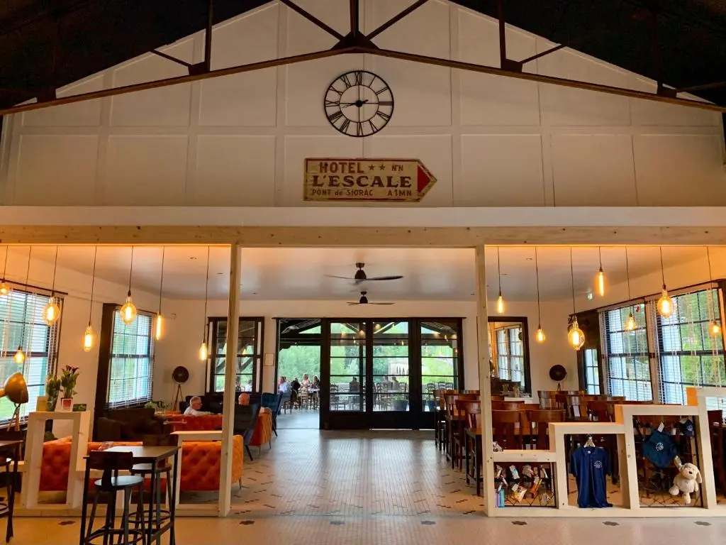 Brasseurs Du Pont – Microbrasserie avec chambres