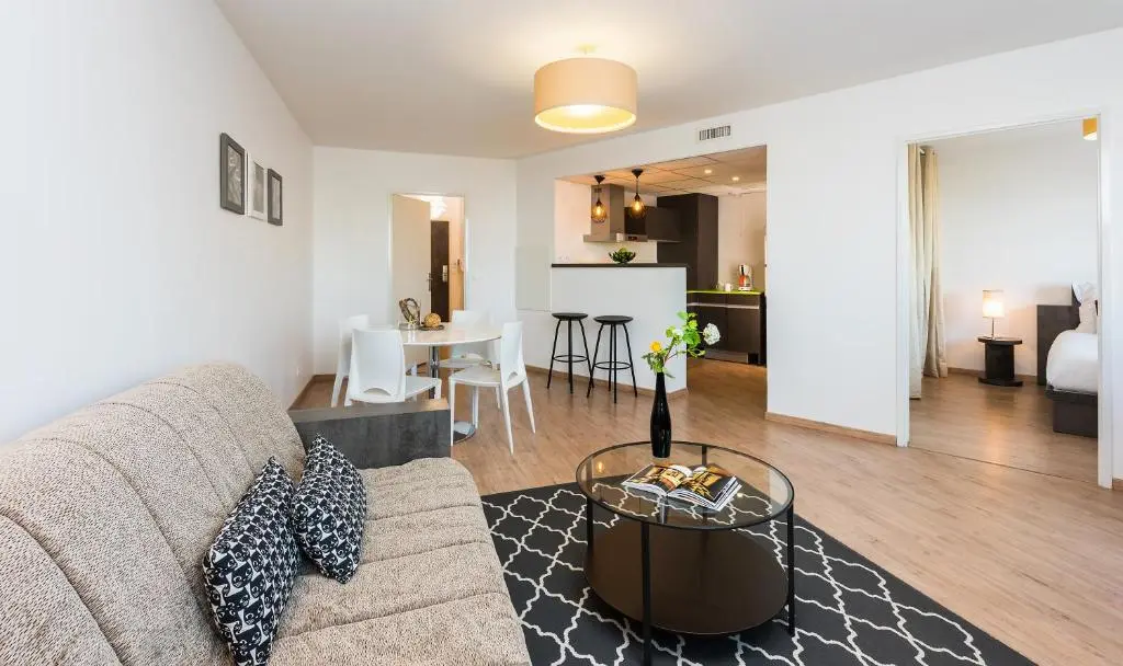 Ténéo Apparthotel Talence – Arthena