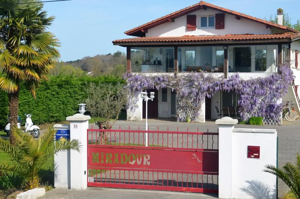 Maison d’hôtes MIRADOUR