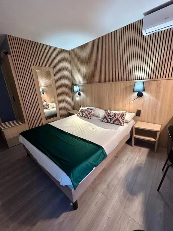 Logis Hotel Les Gravades Ussel