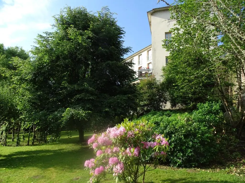 Logis Hôtel AMBROISE