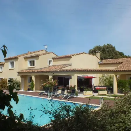 B&B Le Mas Des Chenes