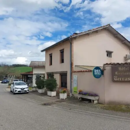 Chez Terrassier – Logis Hôtels – Hotel et Restaurant