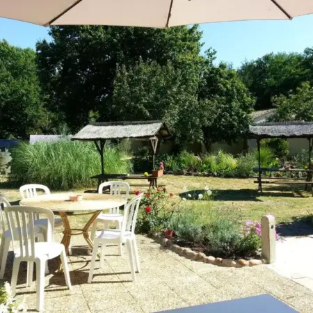 Acacias Hôtel Motel