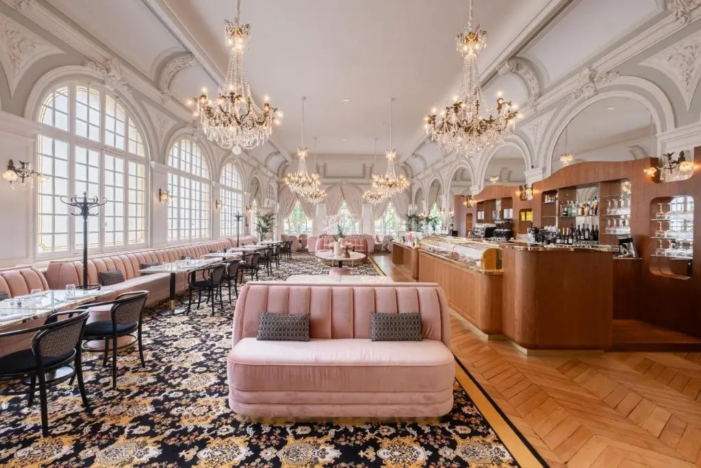 Hôtel Les Lumières – Relais & Châteaux
