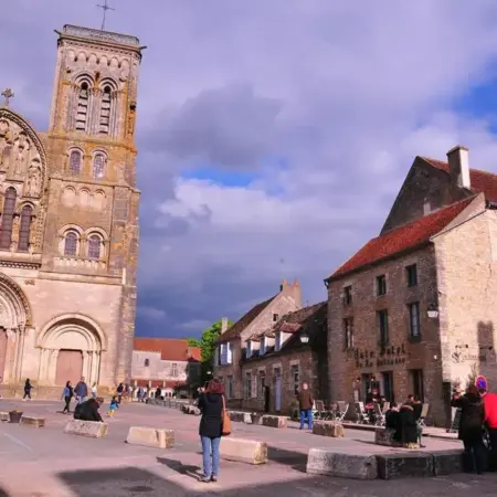 La Terrasse – Hôtel Restaurant à Vézelay
