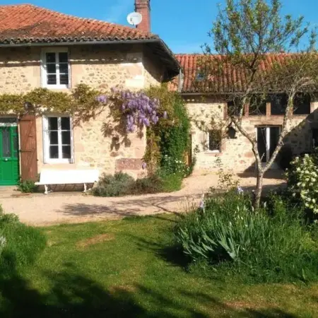 Les Trois Chenes