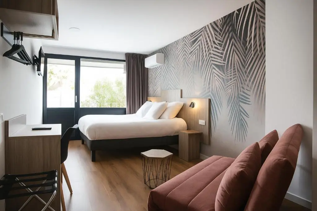 Cit’Hotel L’Oasis d’Avignon